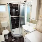 Bare I Danica Apartman