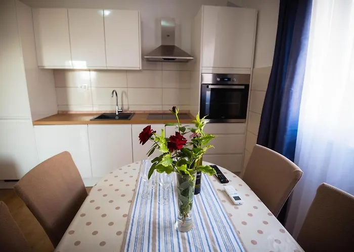 Apartman Bare I Danica Grebastica