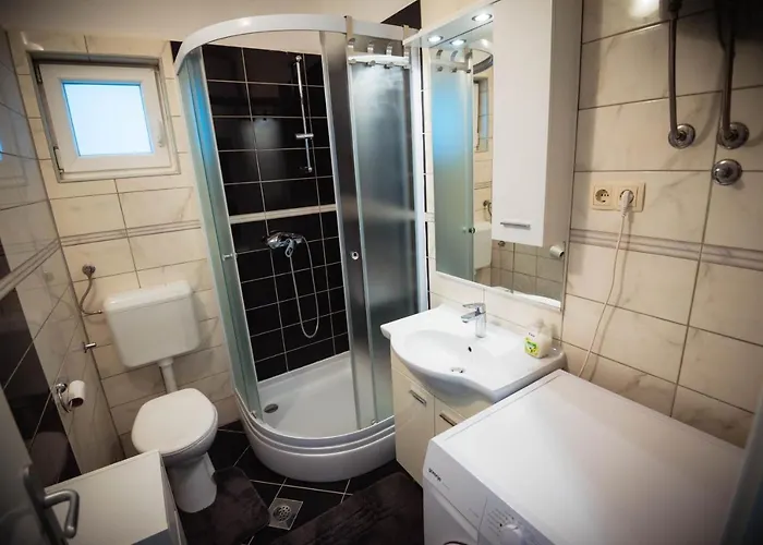 Apartman Bare I Danica Grebastica