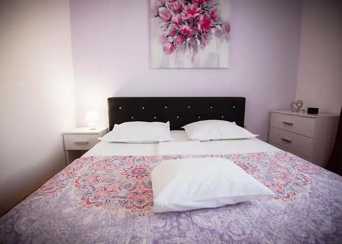 Bare I Danica * Grebastica