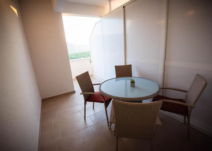 Bare I Danica * Grebastica