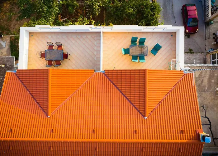 Bare I Danica Apartman *